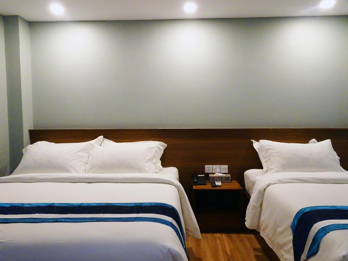 Hotel Azure Yangon Exterior foto